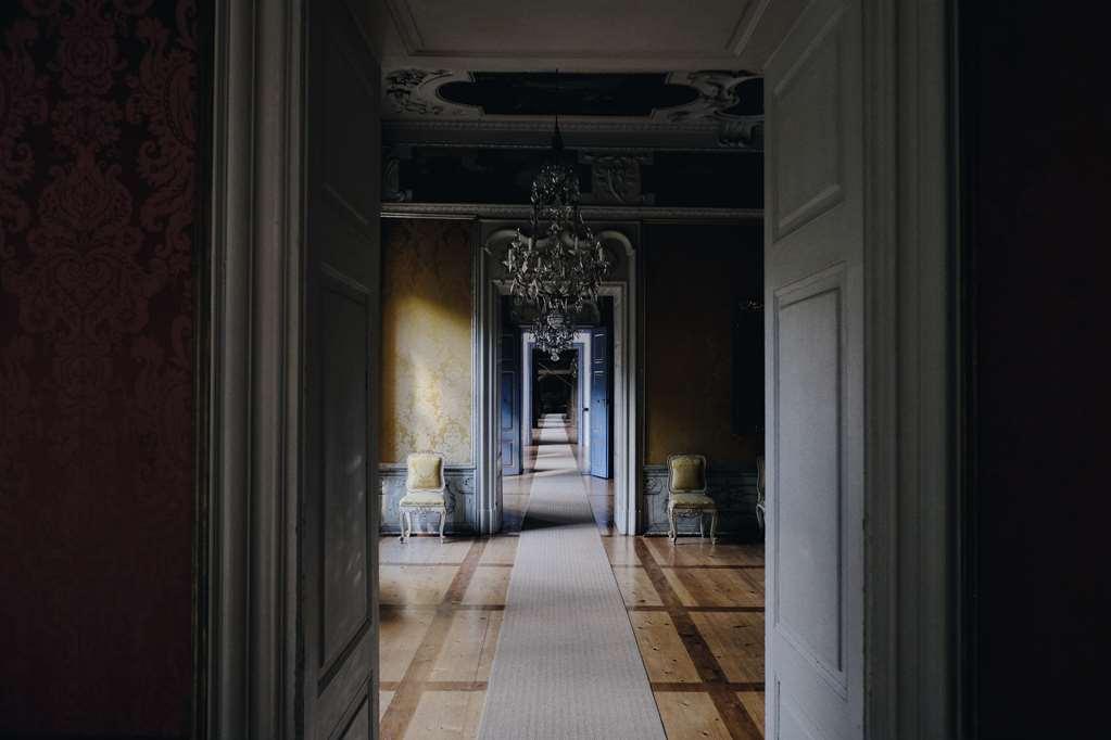 Domaine De La Courbe Hotel Le Lude Comodidades foto
